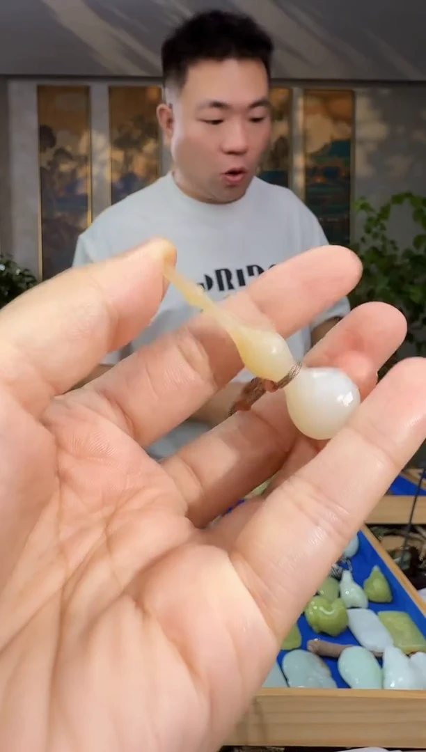 未镶嵌和田玉挂件拍一发一
