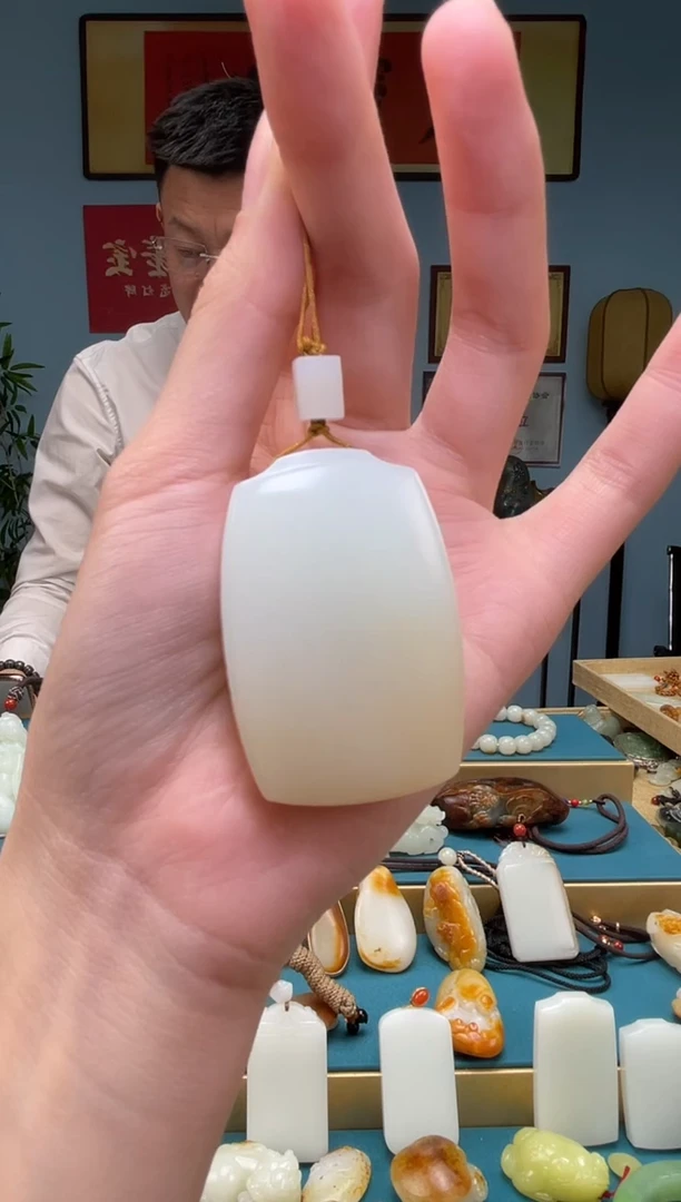 【闪购商品】和田玉颈饰未镶嵌吊坠 多样性发货拍一发一