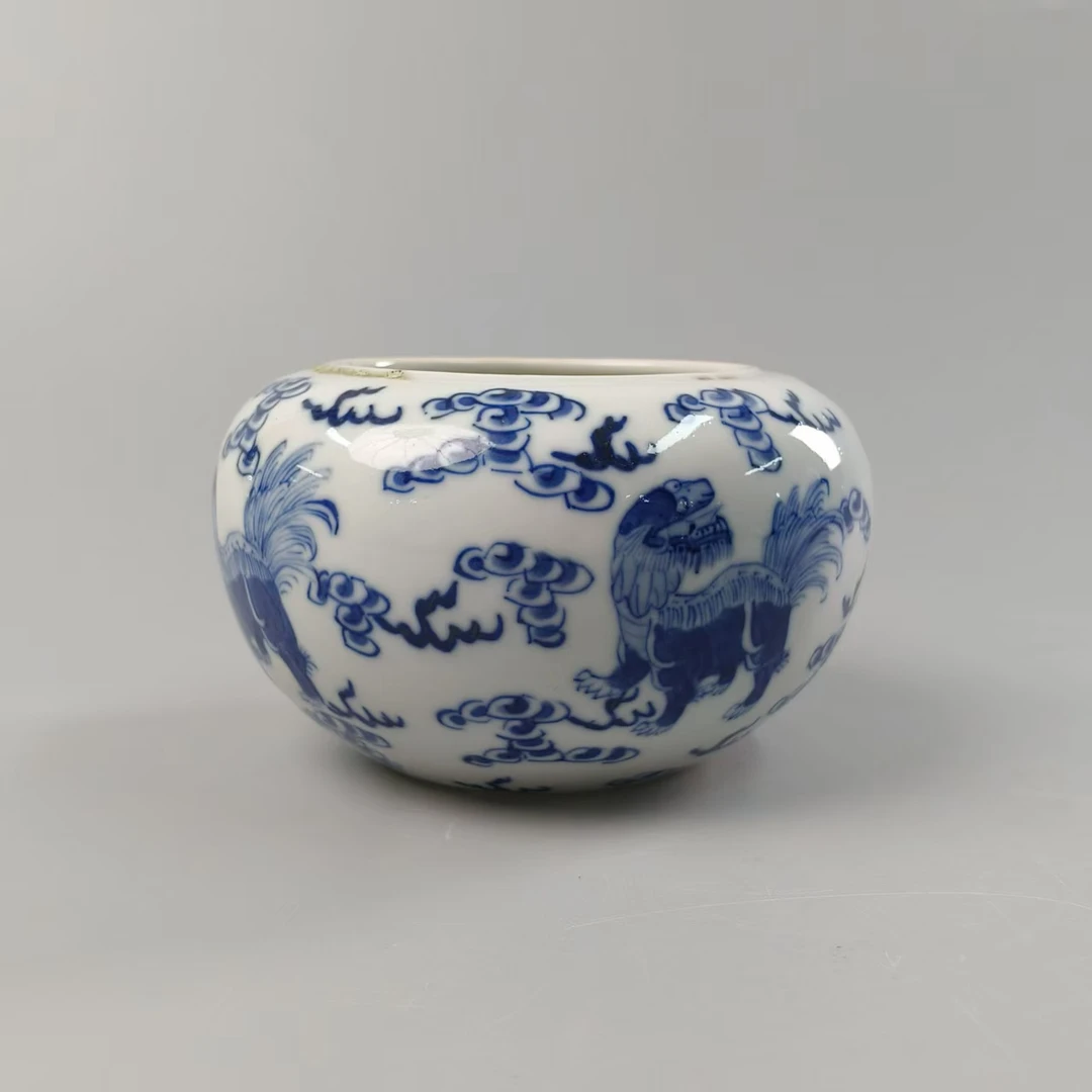 民 青花祥云狮戏洗YH-0164