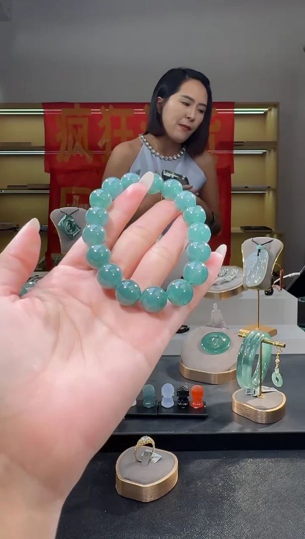 手串翡翠未镶嵌纯天然A货翡翠手串（多样性发其一）