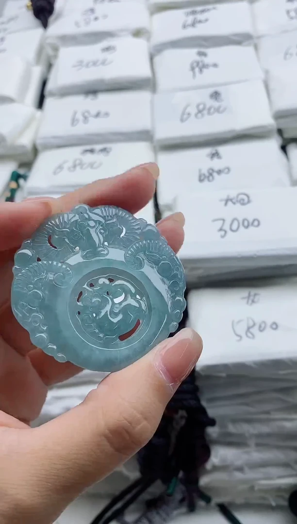 颈饰未镶嵌翡翠8