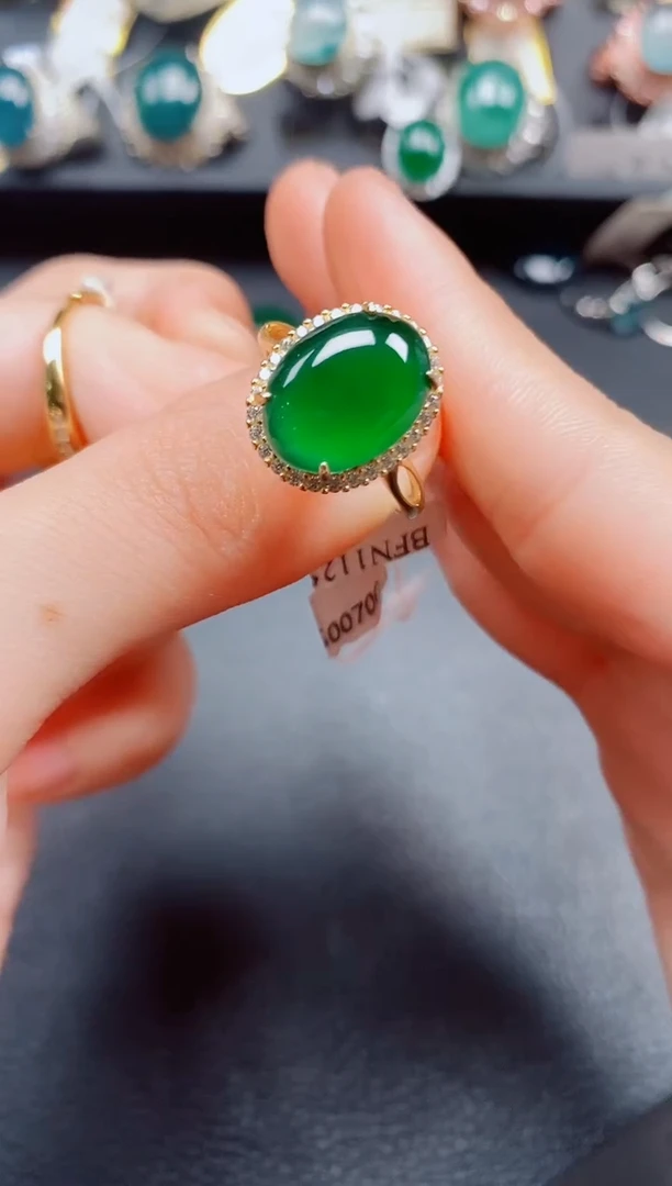 翡翠戒指银S925镶嵌翡翠