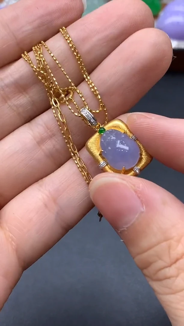 颈饰18K金镶嵌翡翠468-中国好珍宝