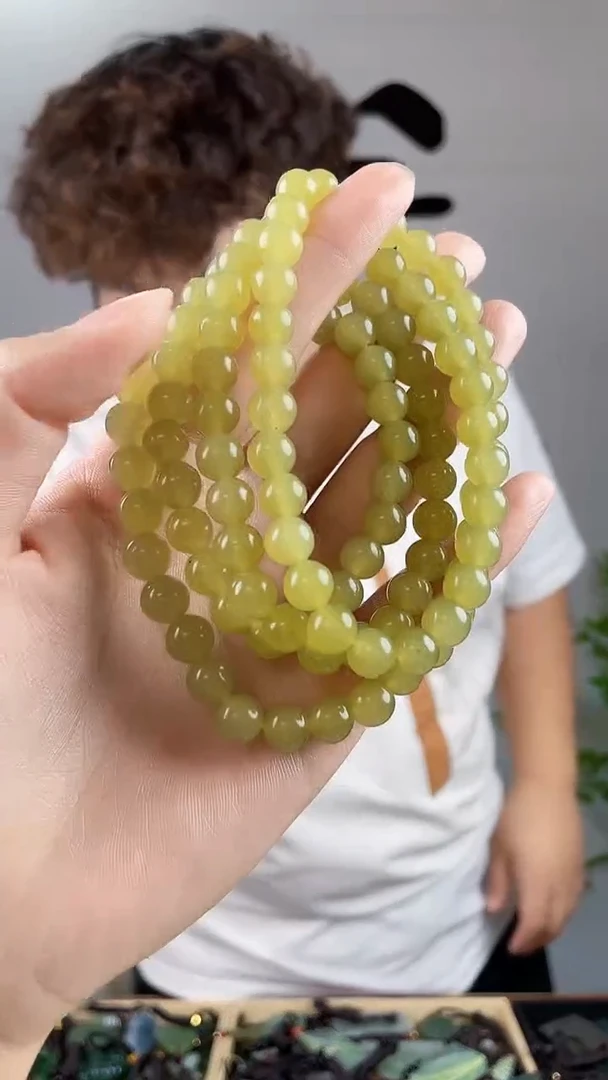 和田玉未镶嵌颈饰拍一发一，多样性发货