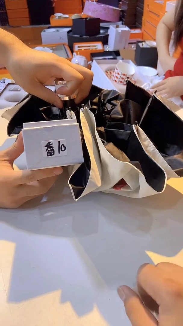 杯鸿辉家品牌瓷器，京东包邮！香10