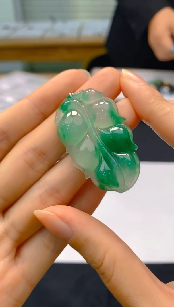 【闪购商品】石英质玉颈饰未镶嵌冰美人非洲翠083