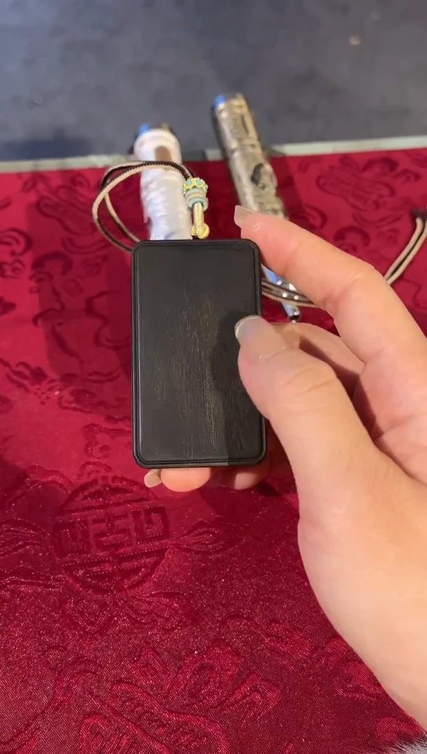 【闪购商品】沉香吊坠06 雷击金丝白奇楠无事牌