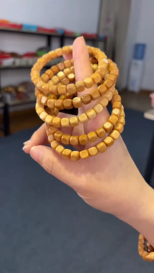 吊坠菩提根/象牙果  龙脊六方【素圈】