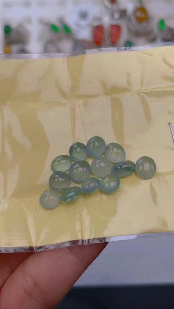 未镶嵌定制翡翠天然翡翠蛋面59