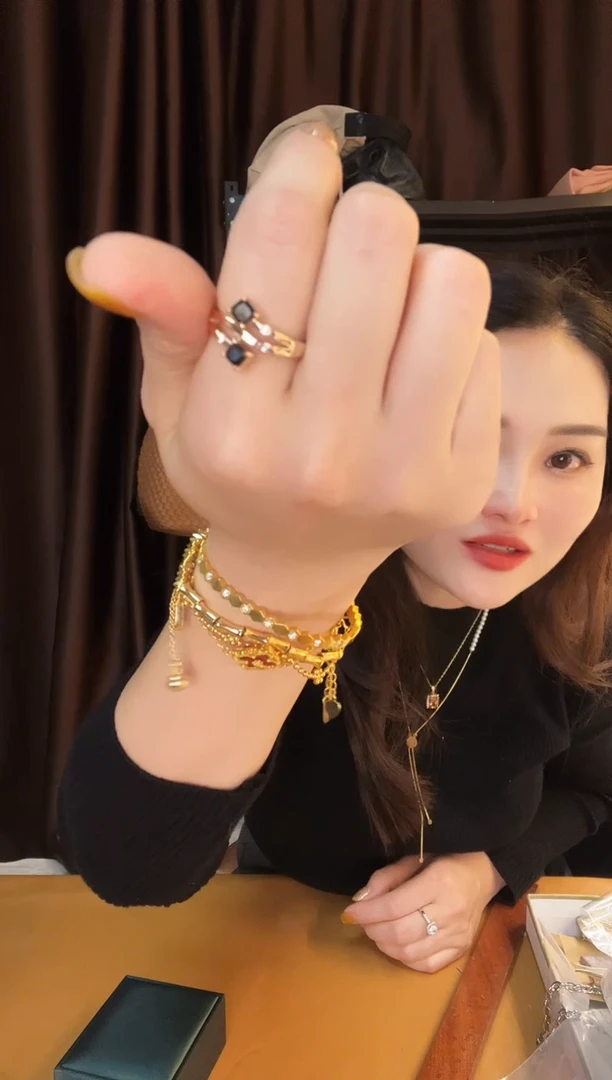 牛皮（革）高端订制时尚百搭女士饰品