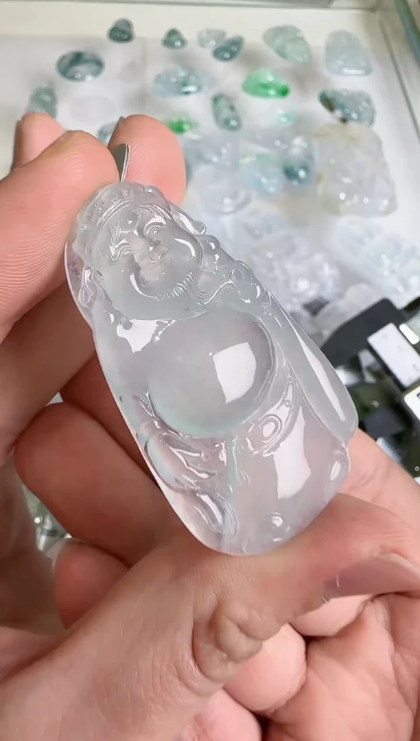 【闪购商品】翡翠吊坠(不含链)未镶嵌··