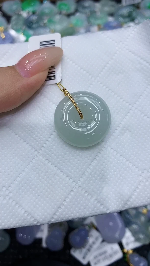 翡翠18K金镶嵌颈饰YFEIS