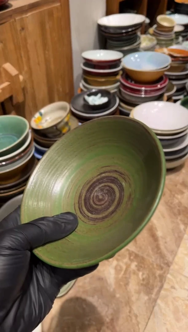 【闪购商品】瓷片300  刷绿釉圆口碗1个