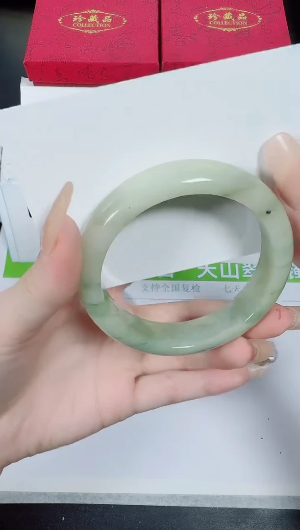 【闪购商品】石英质玉手镯未镶嵌K67-56.5