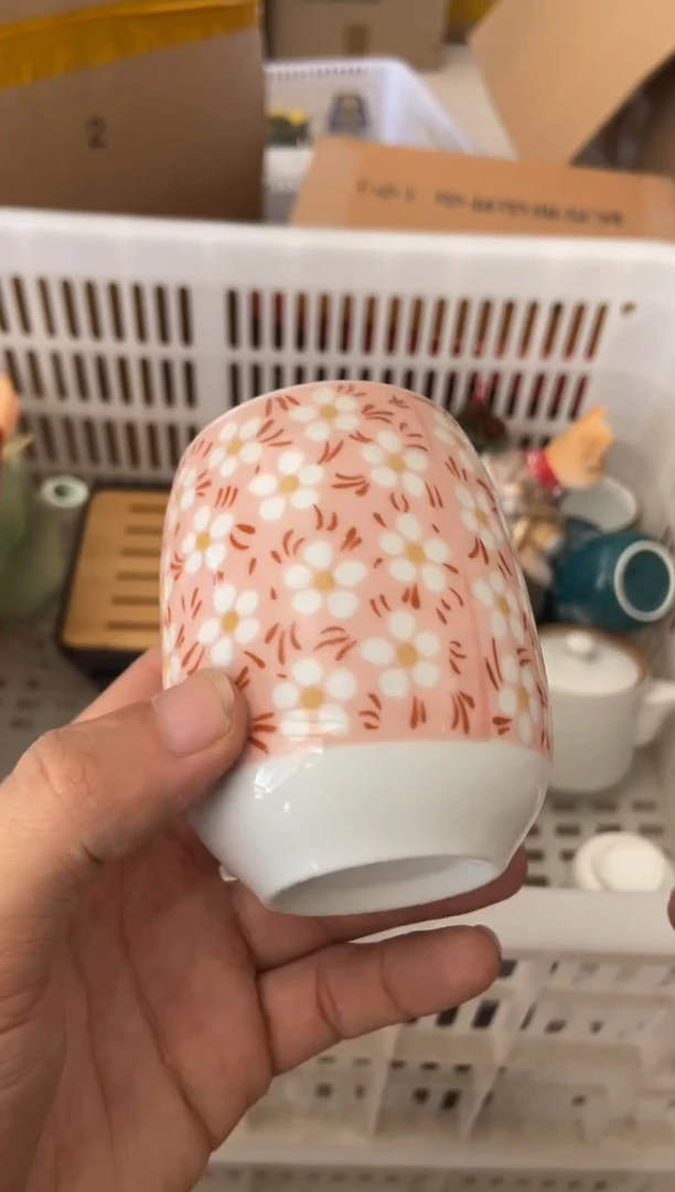 无运费险有瑕疵的摄影的产品有使用过的痕迹有点脏介意勿拍