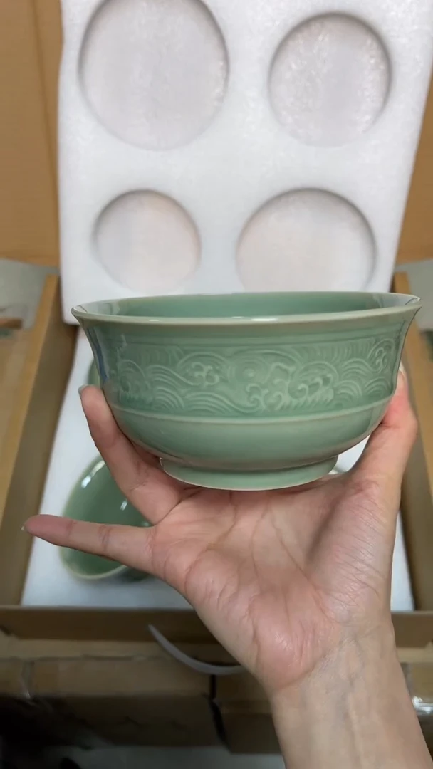 陶瓷青瓷5.5英寸海浪纹碗（四个礼盒装）