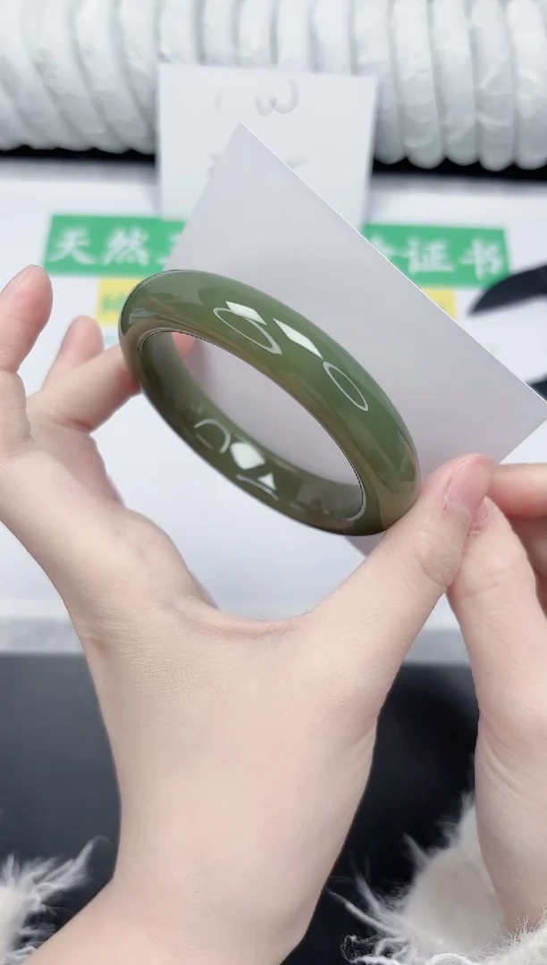 未镶嵌手镯和田玉172-57.6DB