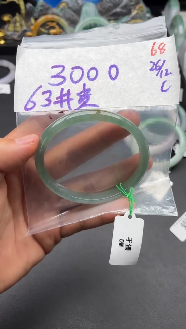 未镶嵌定制翡翠毛货需精细抛光多样性发1件68