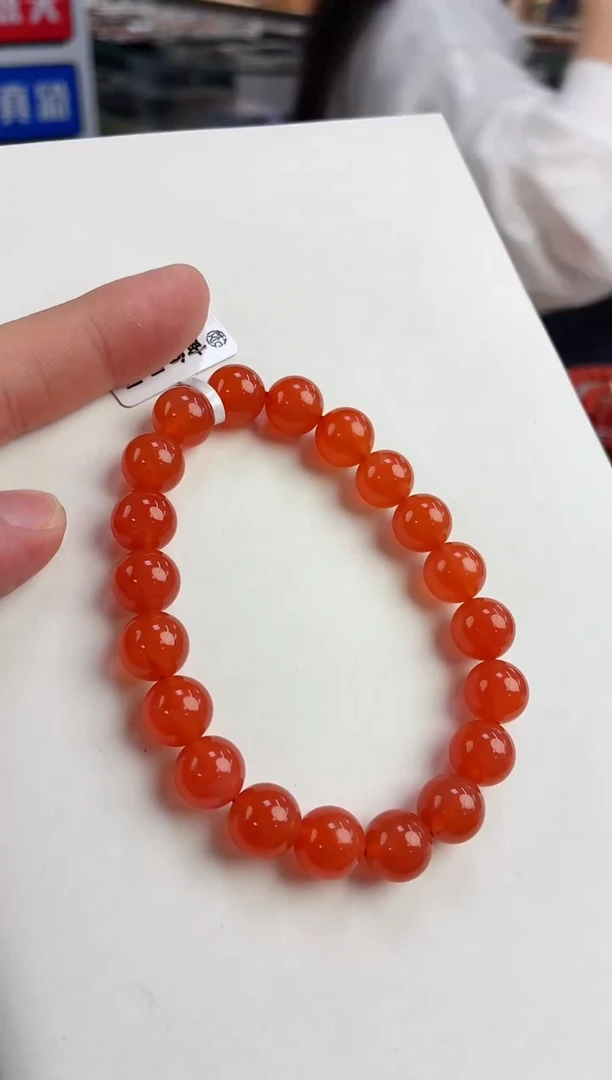 未镶嵌冰红（芬达色）手串10*南红玛瑙蓝**天一个/条