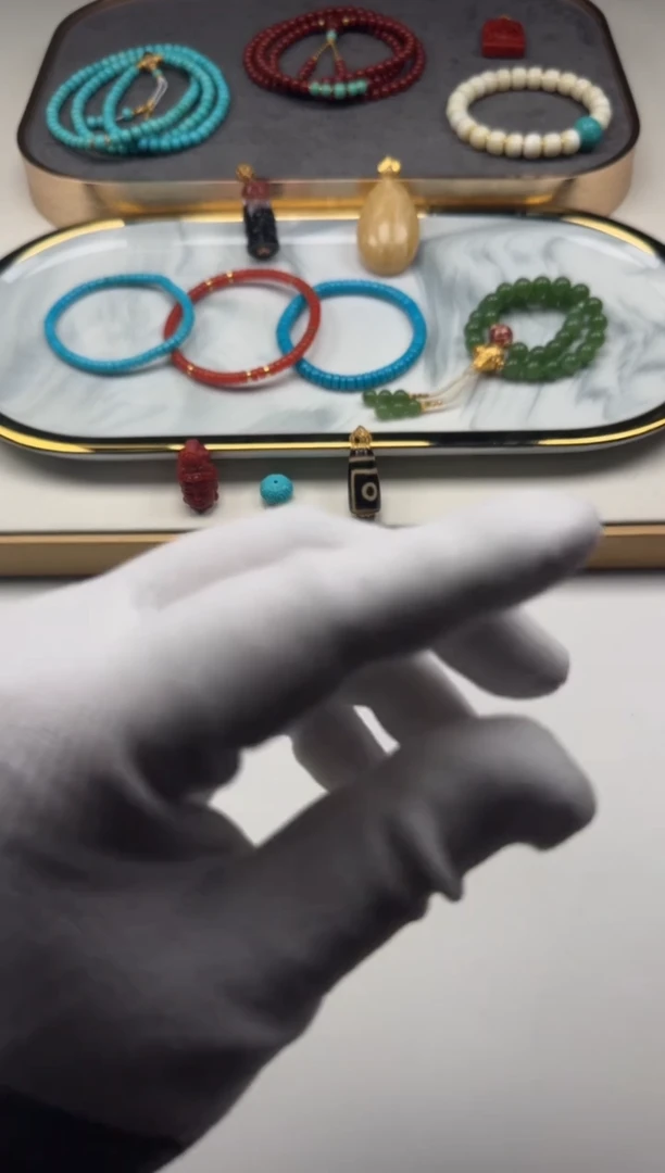 18K金镶嵌配饰南红玛瑙云*～1