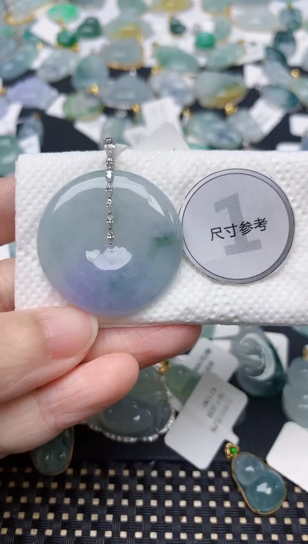 颈饰18K金镶嵌翡翠天然缅甸A货翡翠
