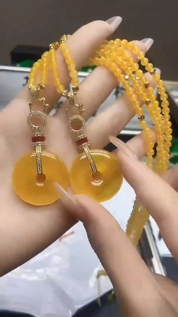 吊坠(赠链)未镶嵌翡翠翡翠满黄平安扣吊坠H251