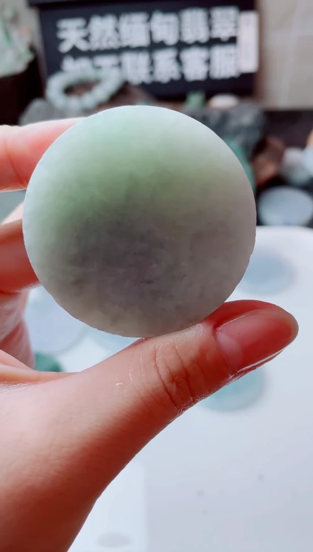 翡翠未镶嵌颈饰2625......