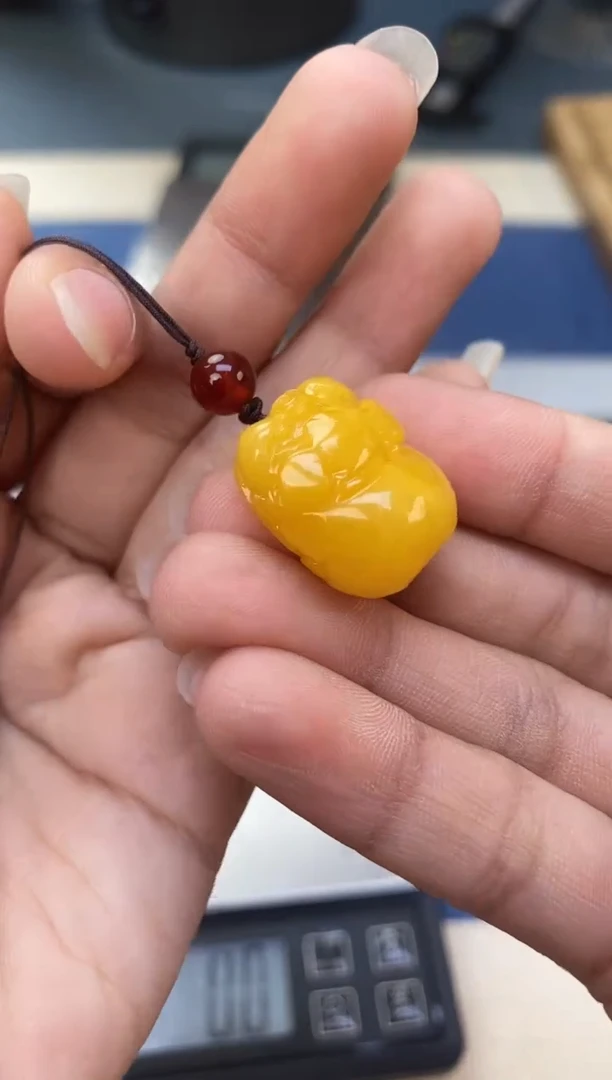 未镶嵌琥珀裸石天然琥珀蜜蜡
