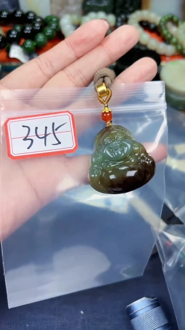 颈饰未镶嵌和田玉和田玉