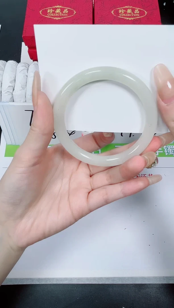 【闪购商品】石英质玉手镯合金K297-56.5