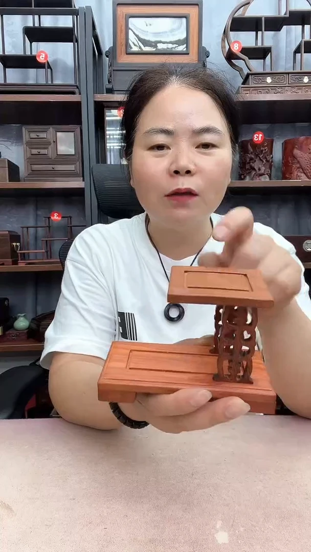 鸡翅木类家具小李子红木工艺品