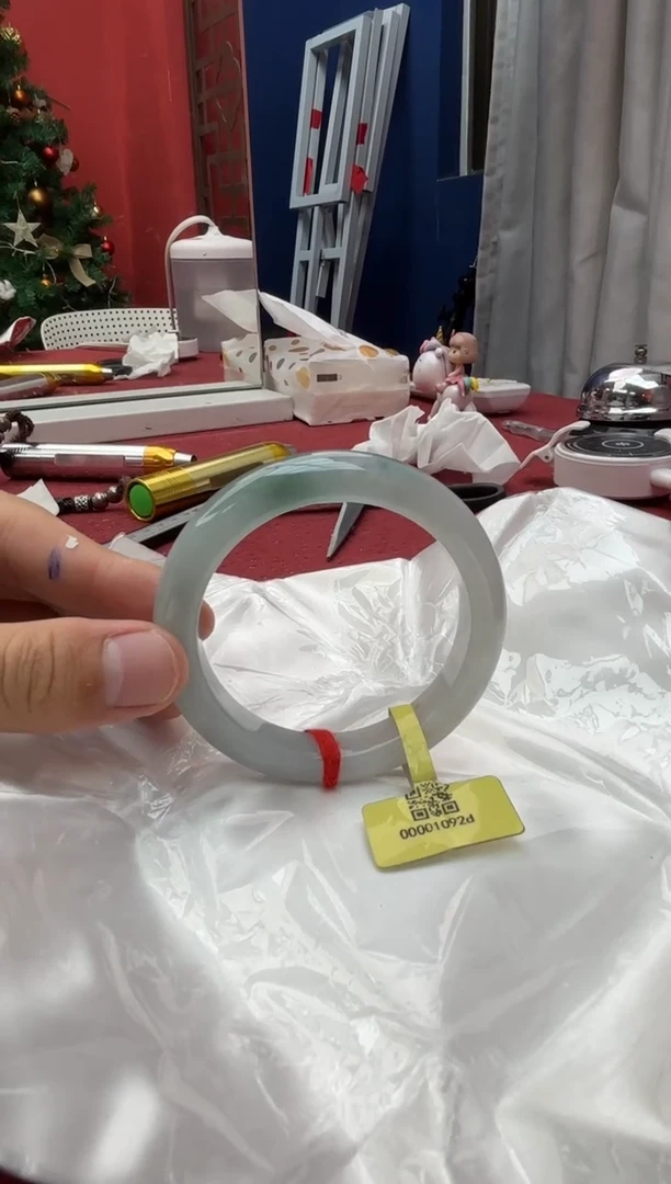 未镶嵌手镯翡翠翡翠手镯1