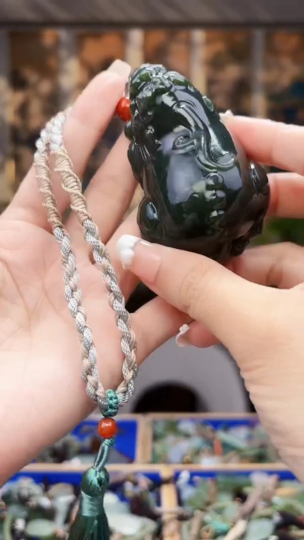 和田玉未镶嵌挂件拍一发一