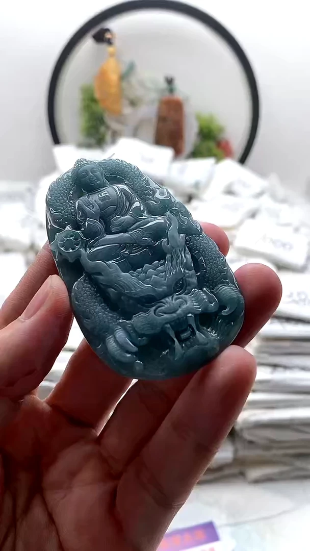 颈饰未镶嵌翡翠阿弥陀佛