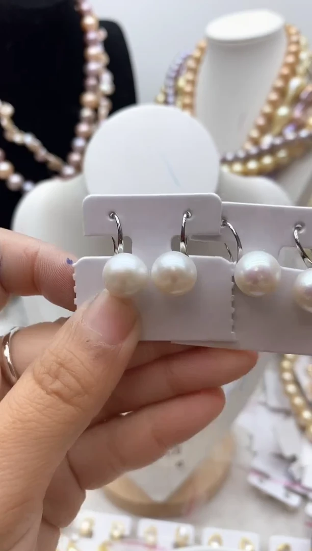 【闪购商品】淡水珍珠颈饰钛钢206