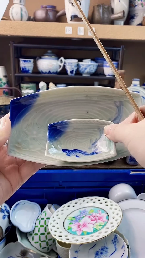 瓷片大盘子 上有 窑带的黑点 看好再拍