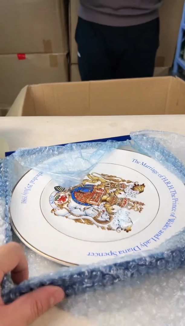 【闪购商品】瓷片136打包不容易，谨慎参拍~~~！