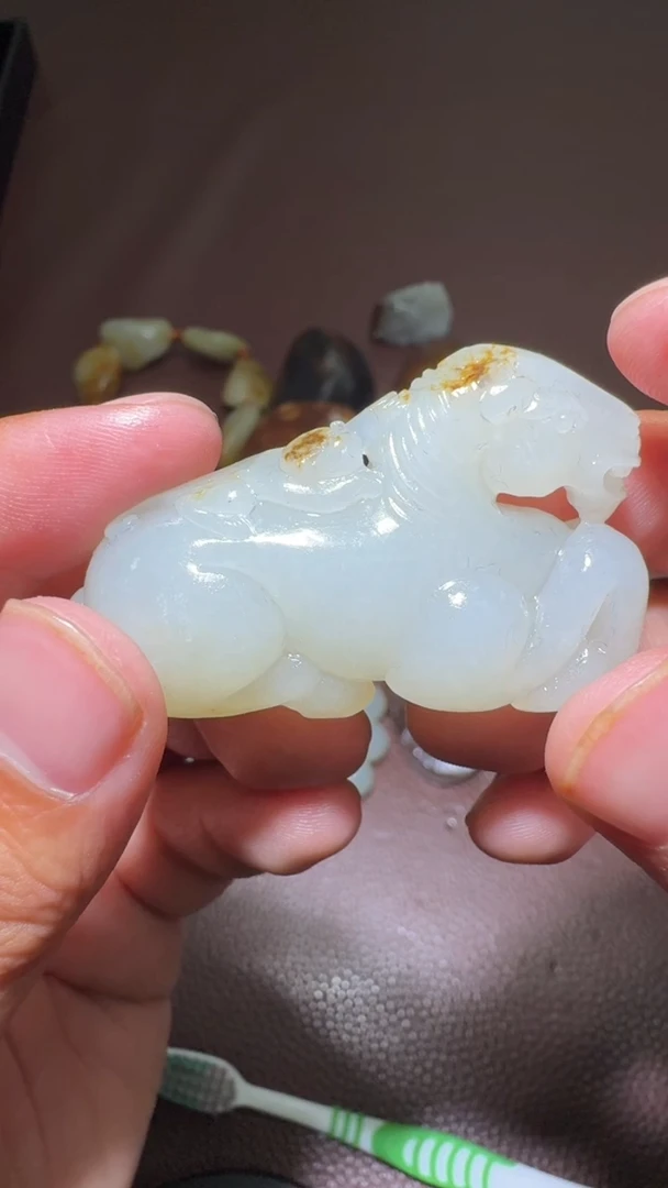 未镶嵌和田玉挂件和田玉