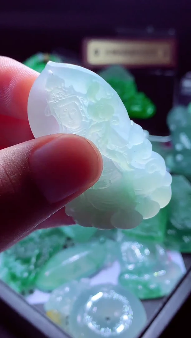 未镶嵌定制翡翠张*#翡翠毛货定制