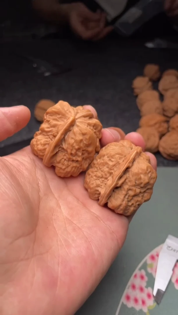 把件文玩核桃a212   蛤蟆头    41尺