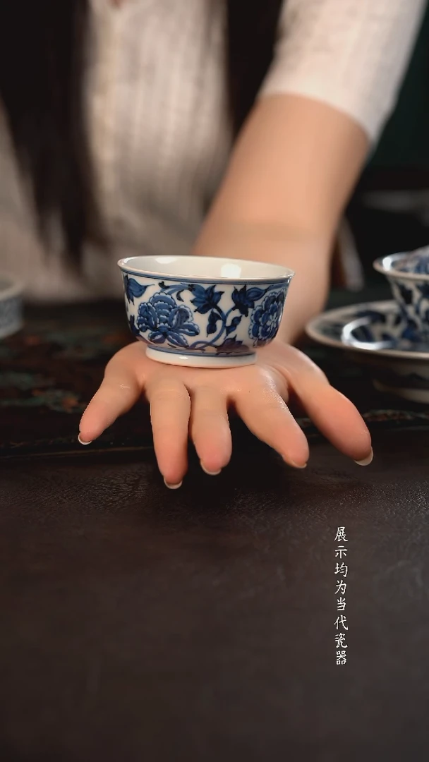 雲山敬古富贵牡丹直口杯