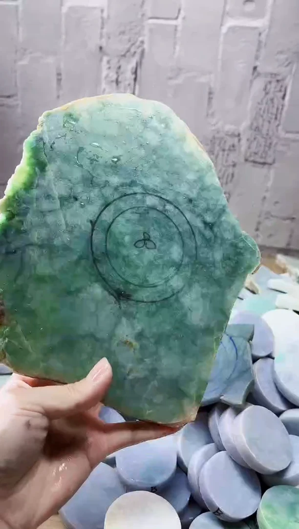 裸石翡翠天然翡翠A货 南 557