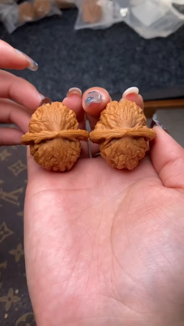 把件文玩核桃B256号36尺大红袍