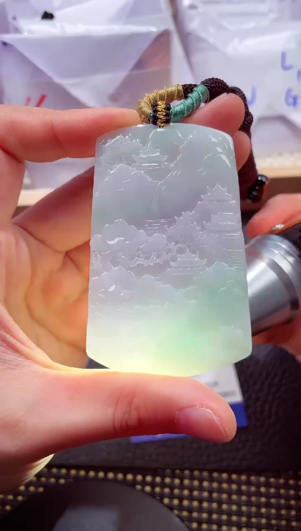 未镶嵌挂件翡翠000111