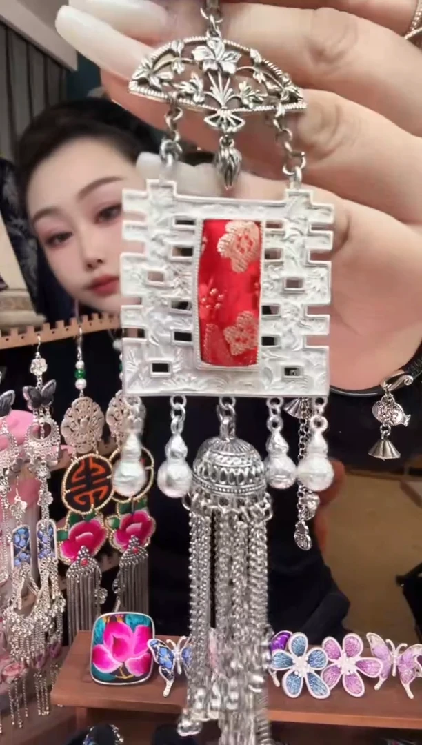 刺绣纯手工民族风刺绣压襟