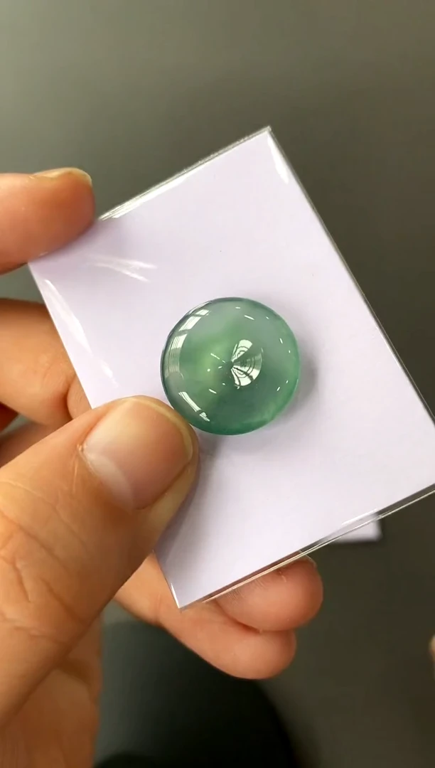 【闪购商品】定制翡翠18K金镶嵌扣子