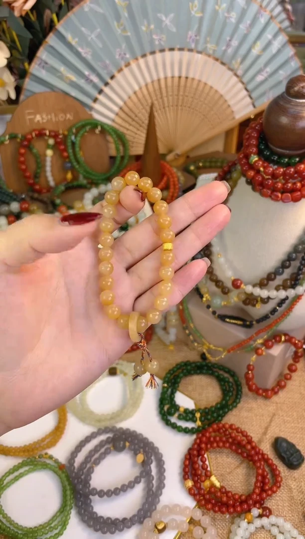 【闪购商品】和田玉手串18K金镶嵌糖玉