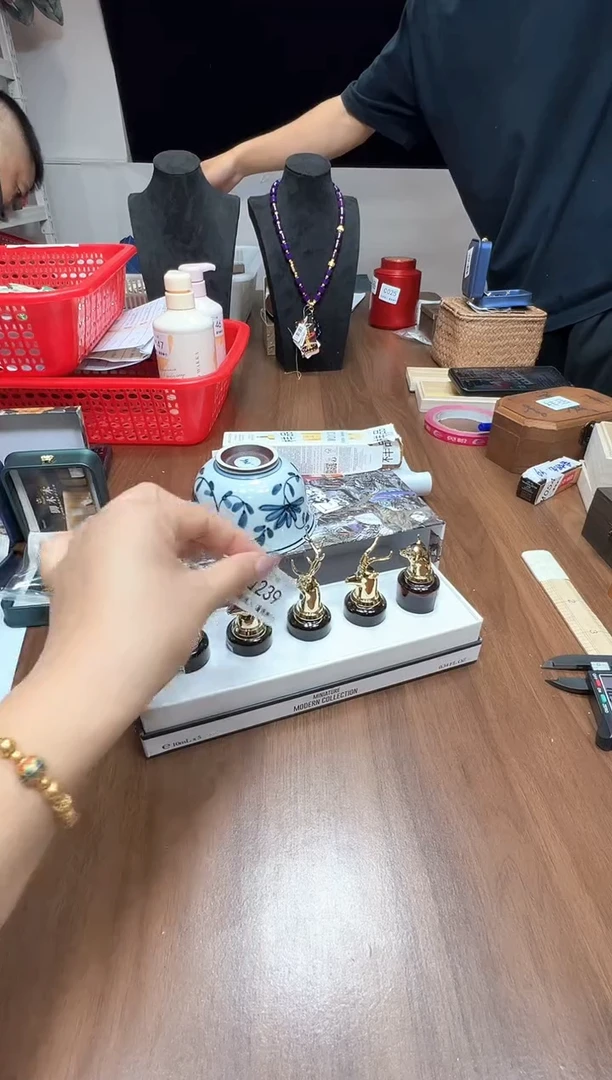 瓷片Q239点关注卡灯牌下单就包邮