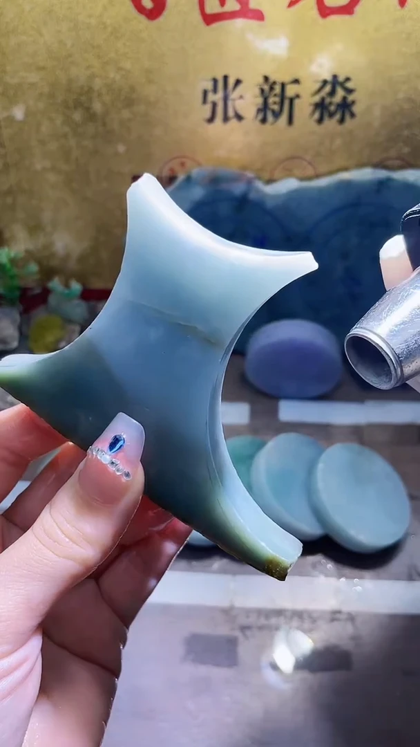 未镶嵌挂件翡翠小梦108