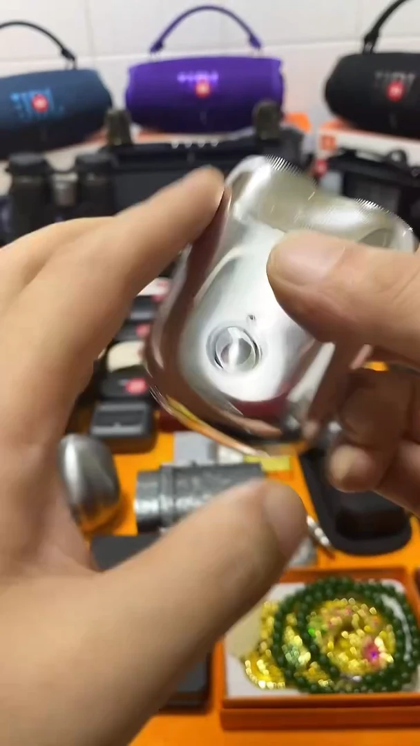 瓷片闪购商品 如图所示